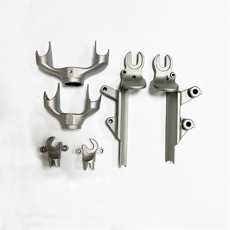 Production and processing of precision casting mechanical parts